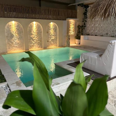 נוסא דואה Ellies Hotel מראה חיצוני תמונה