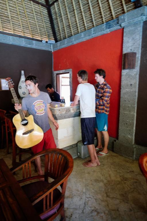 נוסא דואה Ellies Hotel מראה חיצוני תמונה