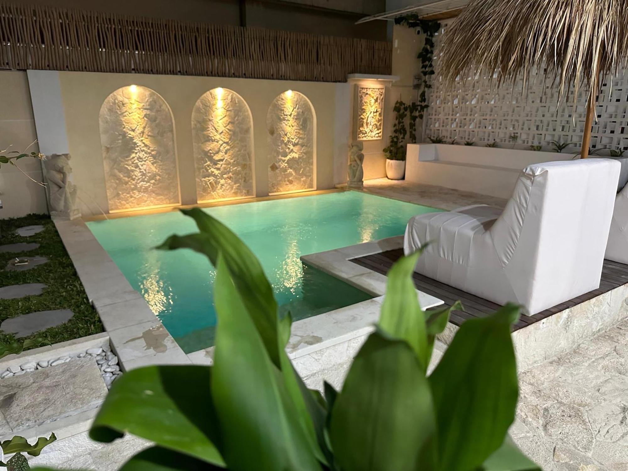 נוסא דואה Ellies Hotel מראה חיצוני תמונה