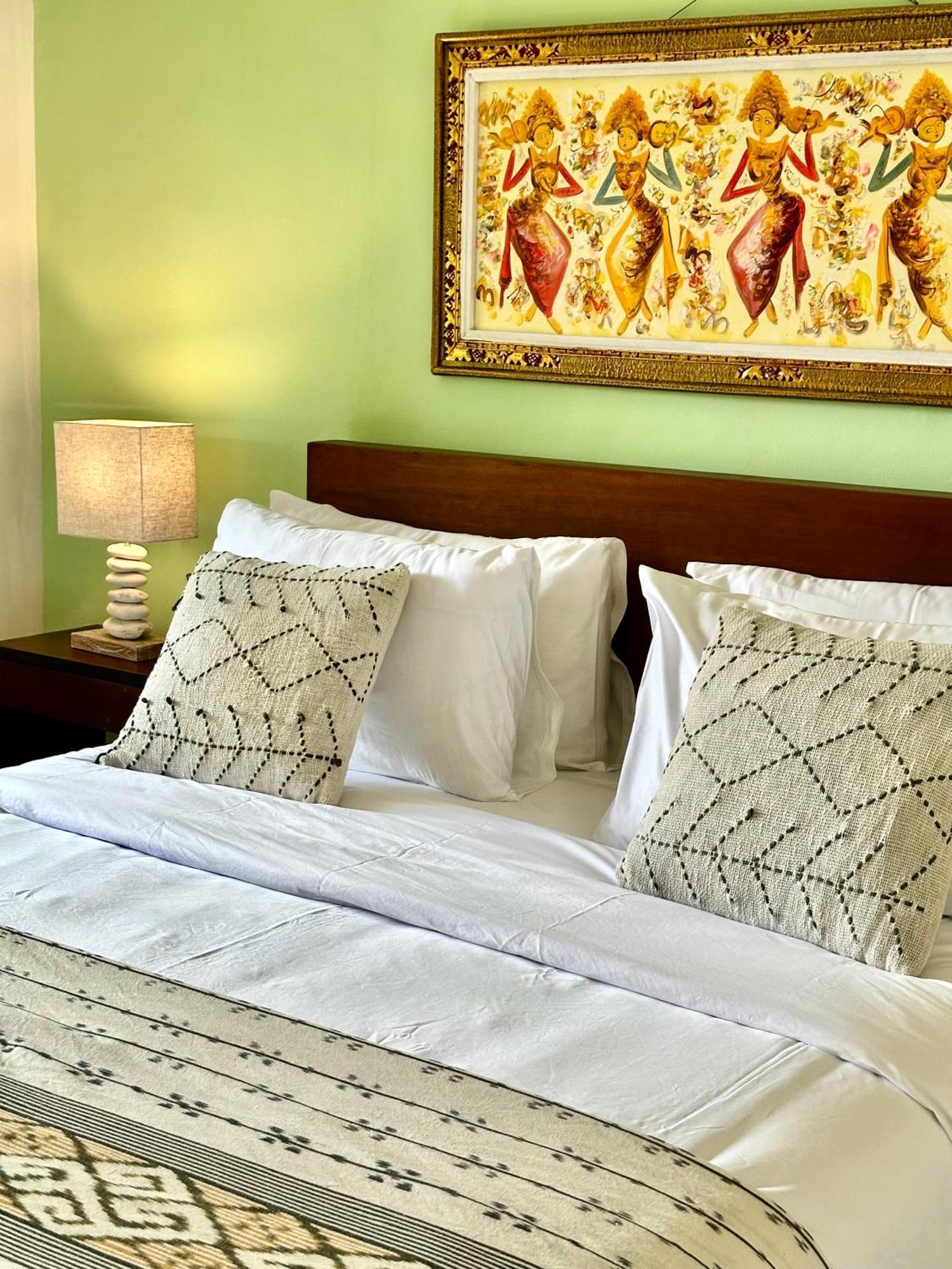נוסא דואה Ellies Hotel מראה חיצוני תמונה