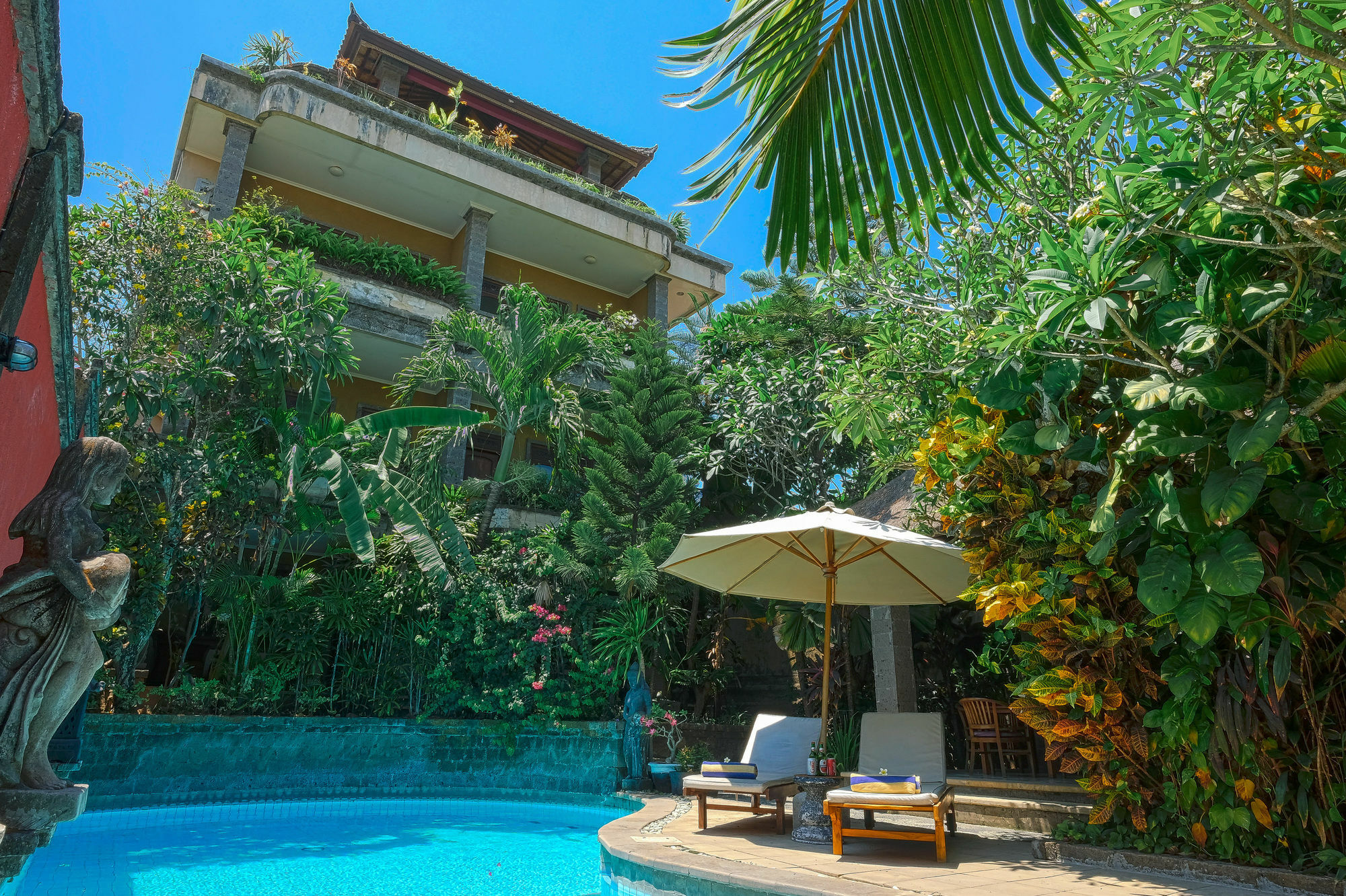 נוסא דואה Ellies Hotel מראה חיצוני תמונה